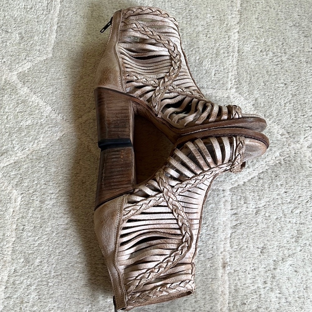 Freebird by Steven Bela Block Heel Sandals - Picture 8 of 14